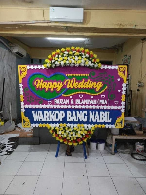 Papan Bunga di Bantengan Karanggede