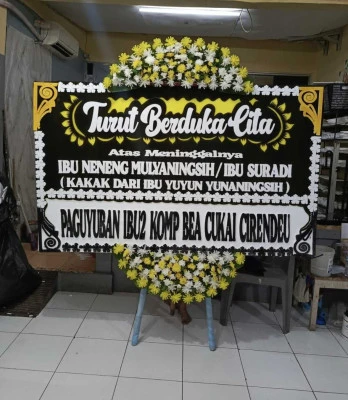 Papan Bunga di Bantengan Karanggede